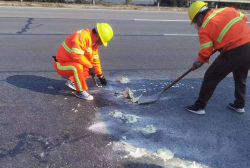 沙湾公路下沉注浆加固